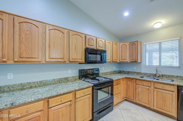 2141 E MARQUETTE Drive, Gilbert, AZ 85234