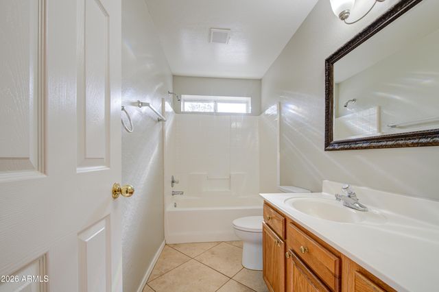 2141 E MARQUETTE Drive, Gilbert, AZ 85234