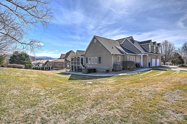 204 Strawberry Field Drive, Johnson City, TN 37604