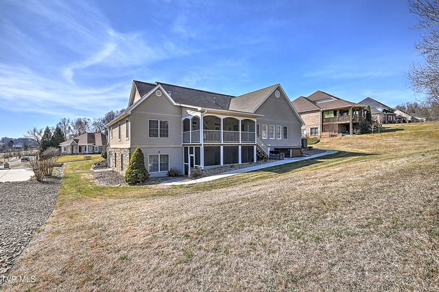 204 Strawberry Field Drive, Johnson City, TN 37604