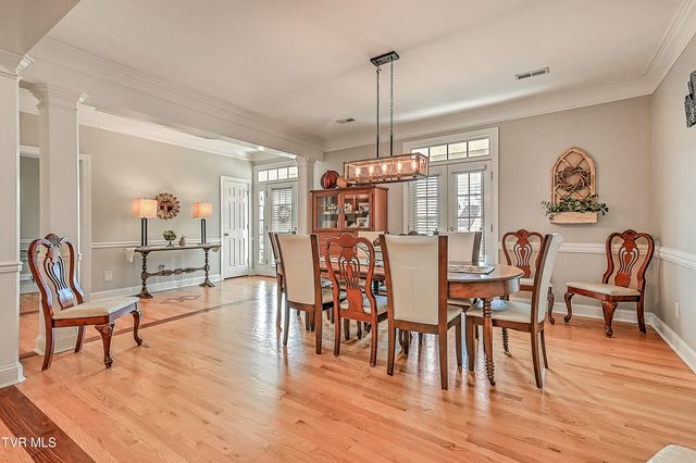 204 Strawberry Field Drive, Johnson City, TN 37604