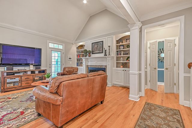 204 Strawberry Field Drive, Johnson City, TN 37604