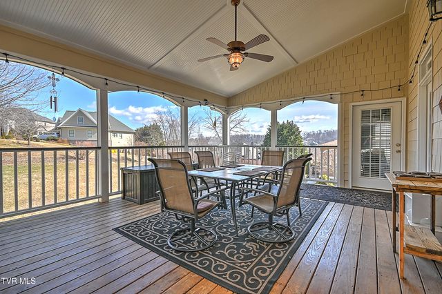 204 Strawberry Field Drive, Johnson City, TN 37604