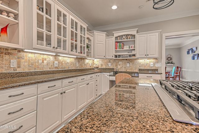 204 Strawberry Field Drive, Johnson City, TN 37604