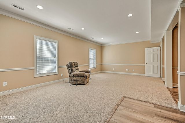 204 Strawberry Field Drive, Johnson City, TN 37604