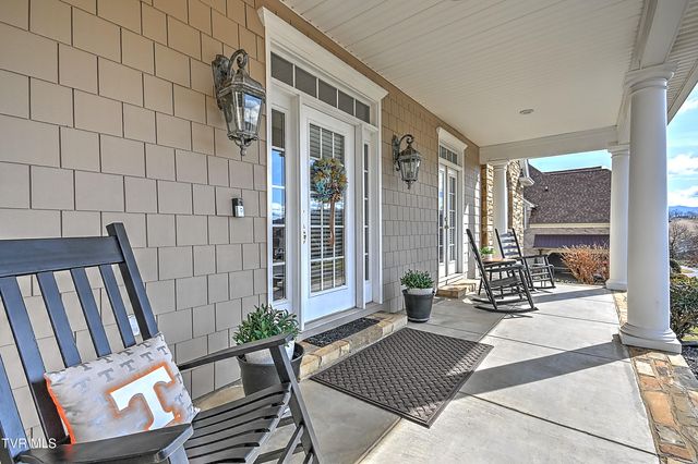 204 Strawberry Field Drive, Johnson City, TN 37604