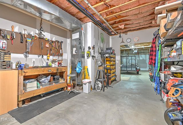 204 Strawberry Field Drive, Johnson City, TN 37604