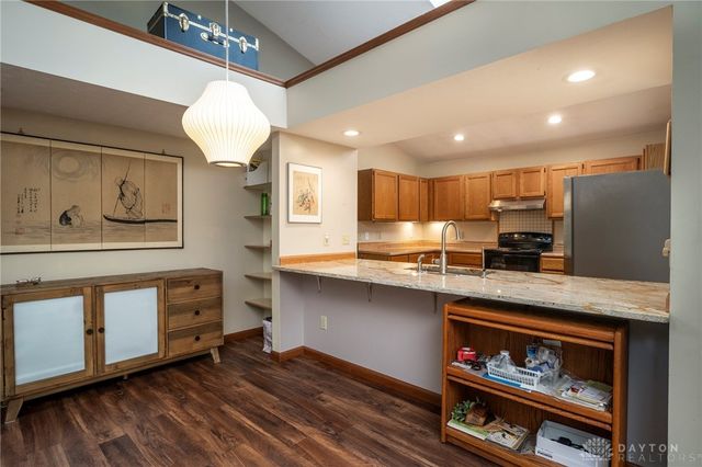2221 Tall Timber Court, Fairborn, OH 45324