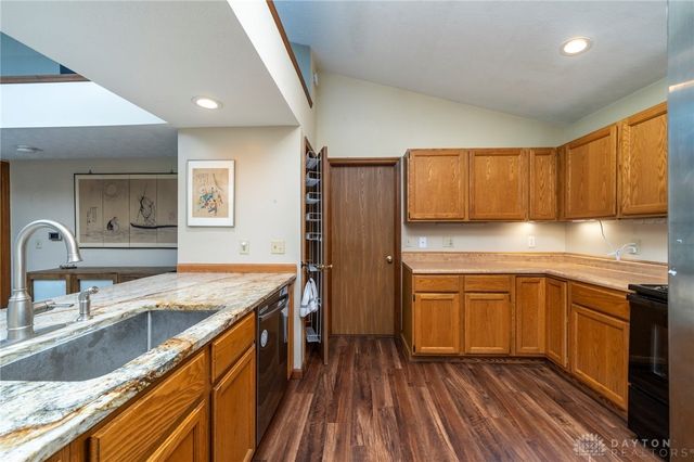 2221 Tall Timber Court, Fairborn, OH 45324