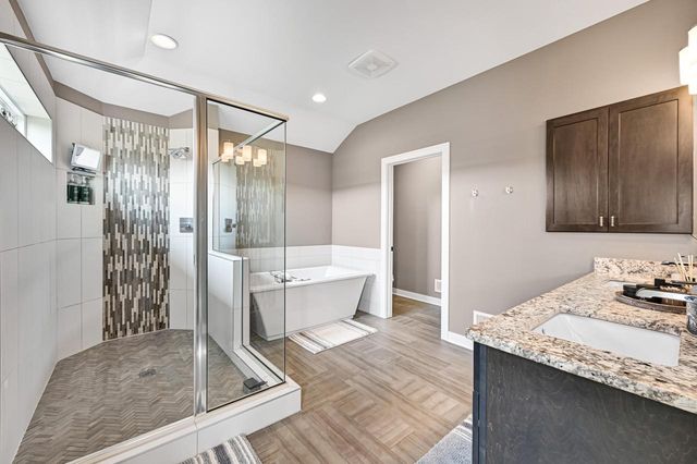 N66W15735 Fox Meadow DRIVE, Menomonee Falls, WI 53051