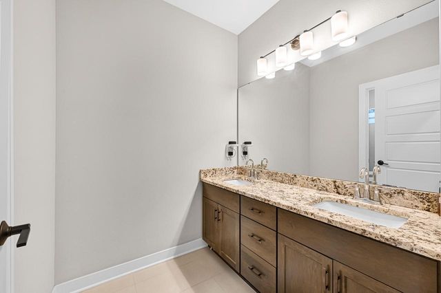 N66W15735 Fox Meadow DRIVE, Menomonee Falls, WI 53051