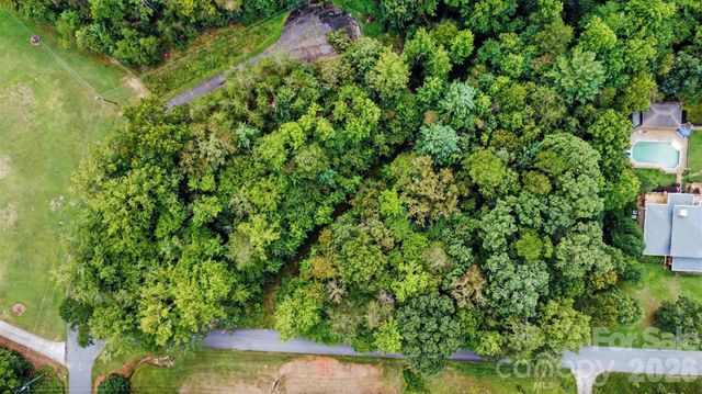 111 Camelot Street 43, Rutherford College, NC 28612