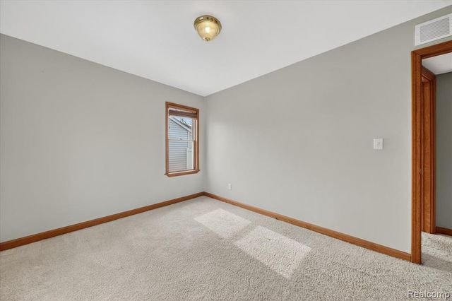 13620 Poplar Street, Southgate, MI 48195