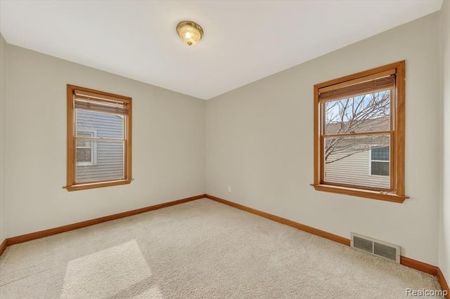 13620 Poplar Street, Southgate, MI 48195