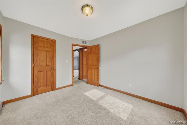 13620 Poplar Street, Southgate, MI 48195