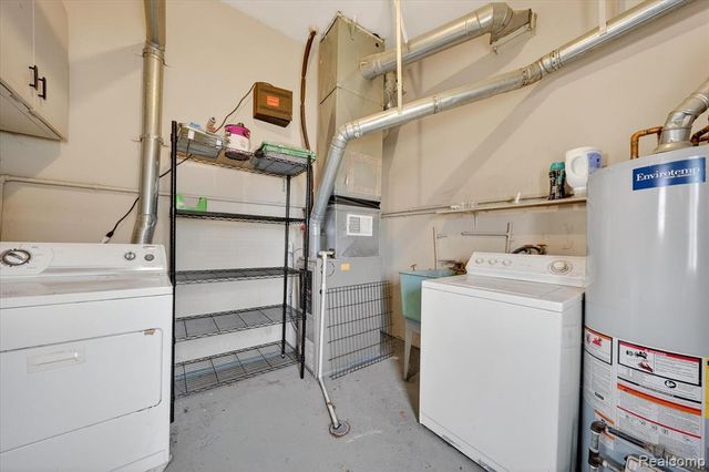 13620 Poplar Street, Southgate, MI 48195