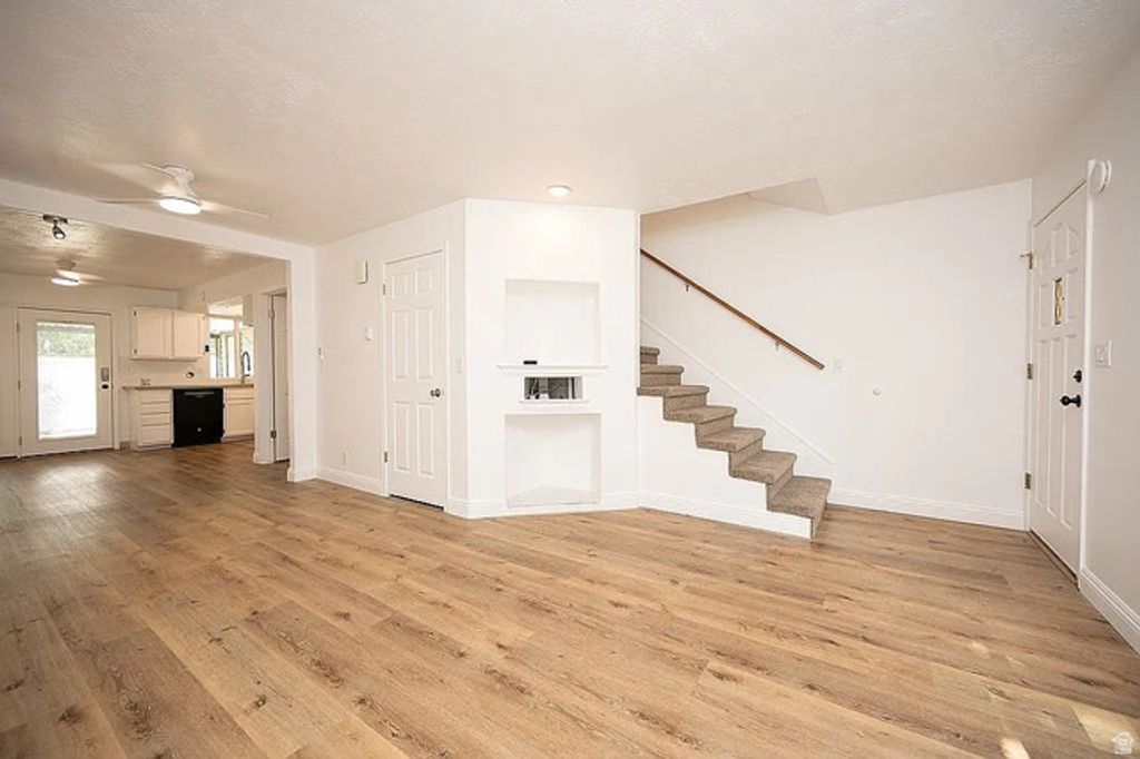 547 N 200 W #547, Bountiful, UT 84010 — photo 3
