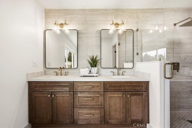818 Hood, Claremont, CA 91711