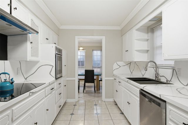 3165 Darvany Drive, Dallas, TX 75220