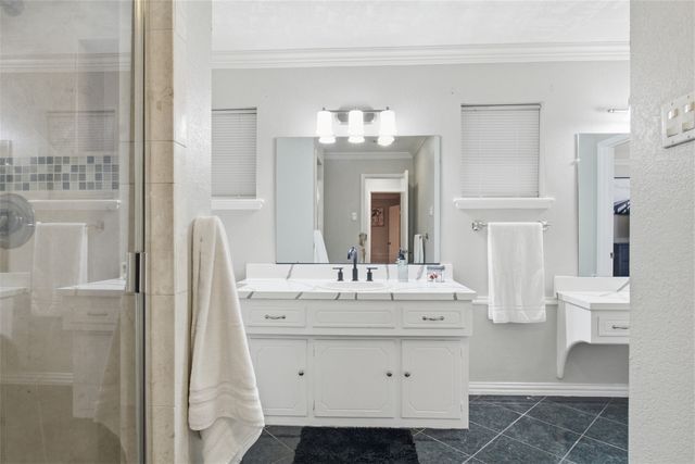 3165 Darvany Drive, Dallas, TX 75220