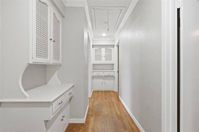 3165 Darvany Drive, Dallas, TX 75220