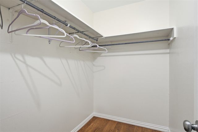 3165 Darvany Drive, Dallas, TX 75220