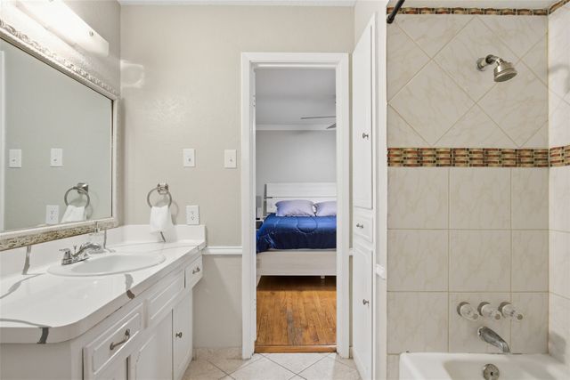 3165 Darvany Drive, Dallas, TX 75220