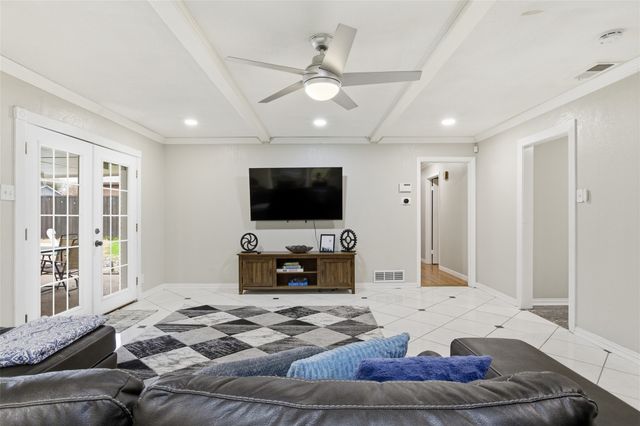 3165 Darvany Drive, Dallas, TX 75220