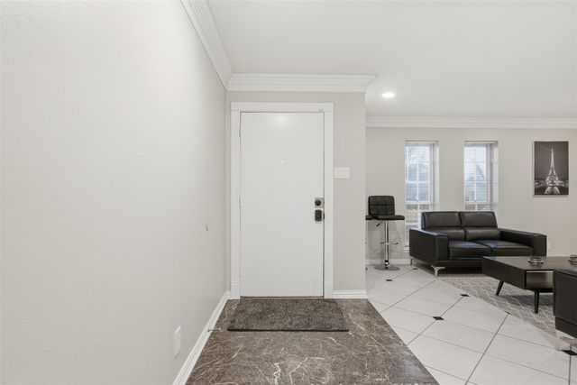 3165 Darvany Drive, Dallas, TX 75220