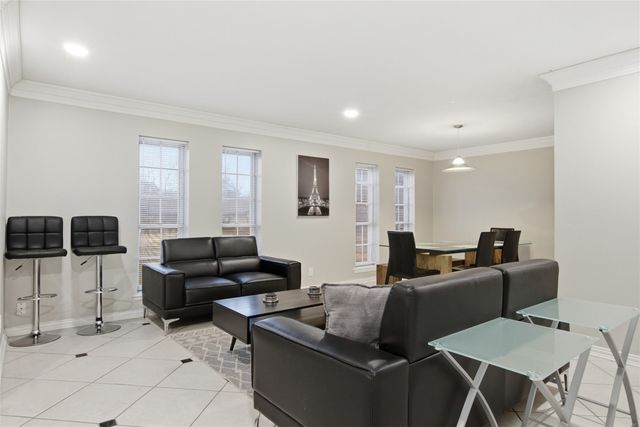 3165 Darvany Drive, Dallas, TX 75220