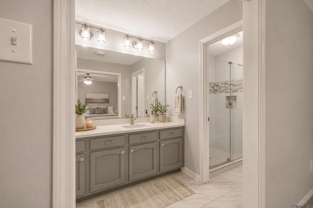 9255 Arnold Rd, Denham Springs, LA 70726