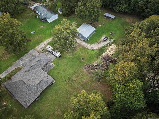 9255 Arnold Rd, Denham Springs, LA 70726