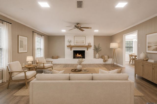 9255 Arnold Rd, Denham Springs, LA 70726