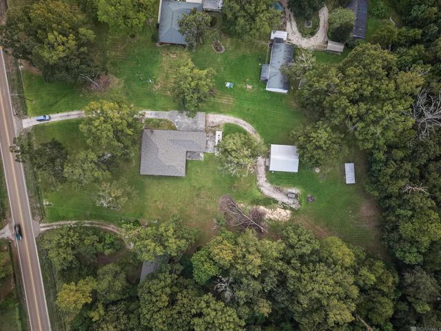 9255 Arnold Rd, Denham Springs, LA 70726