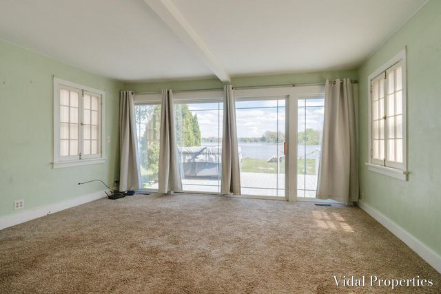 8929 Waruf Avenue, Portage City, MI 49002