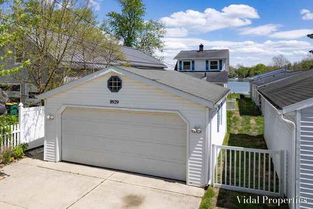 8929 Waruf Avenue, Portage City, MI 49002