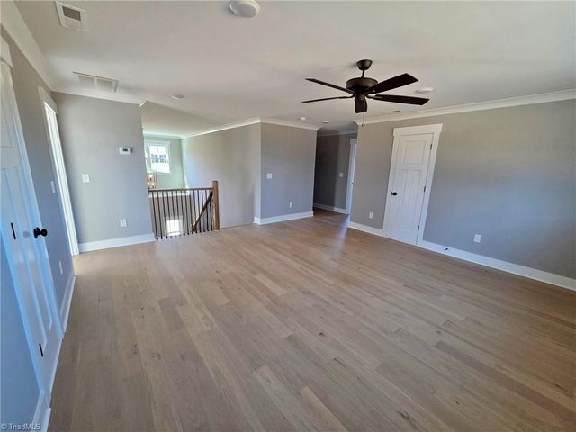 5021 Ashwood Forest Trail, Clemmons, NC 27012