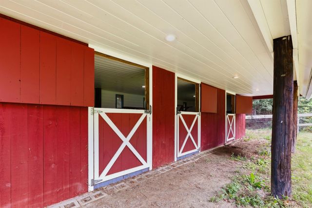 97 Onset Road, Bennington, NH 03442