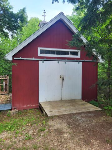 97 Onset Road, Bennington, NH 03442