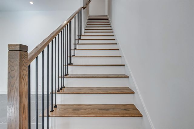 8926 Spring Knoll Forest Drive, Houston, TX 77080