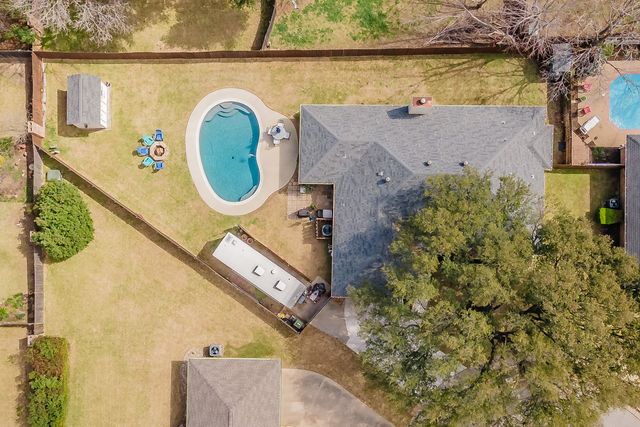 2528 Sunshine Court, Bedford, TX 76021