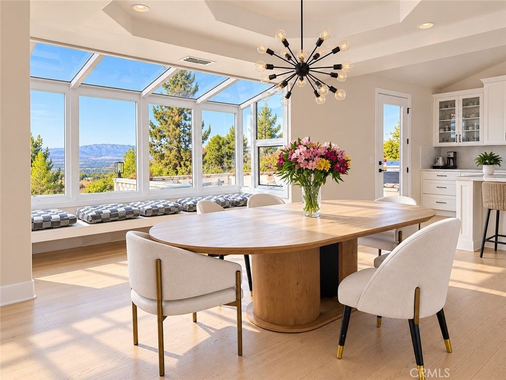 23555 Summit Dr, Calabasas, CA 91302 — photo 5
