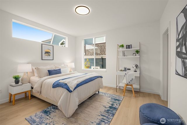 1227 B N 48th Street, Seattle, WA 98103