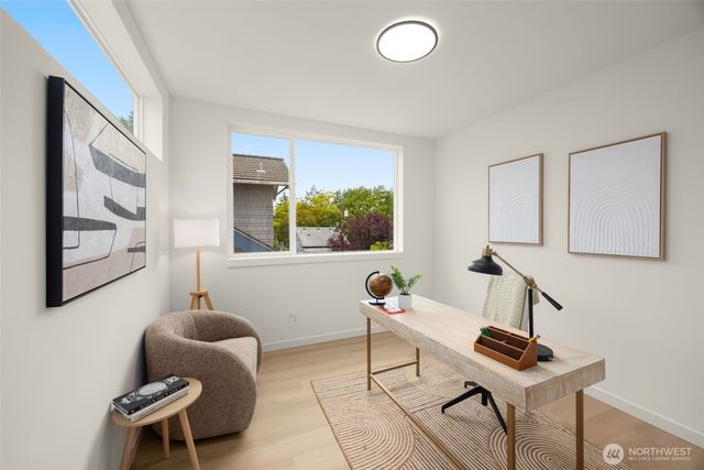 1227 B N 48th Street, Seattle, WA 98103