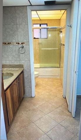 8420 SW 133rd Ave Rd 309, Miami, FL 33183