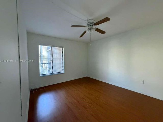 8420 SW 133rd Ave Rd 309, Miami, FL 33183