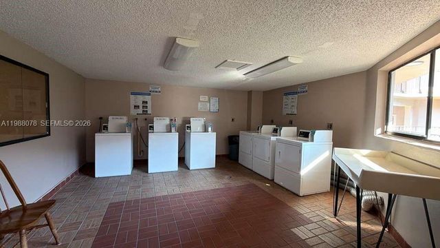 8420 SW 133rd Ave Rd 309, Miami, FL 33183