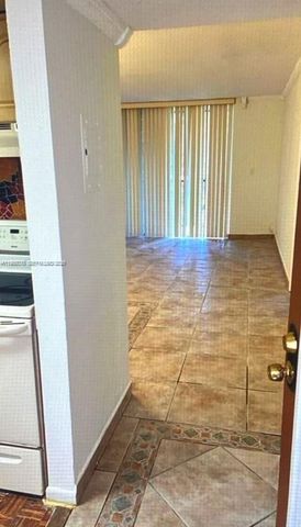 8420 SW 133rd Ave Rd 309, Miami, FL 33183