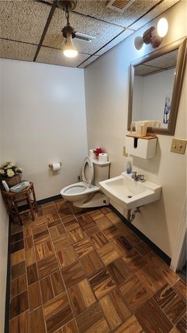 2715 Mosside Blvd, Monroeville, PA 15146