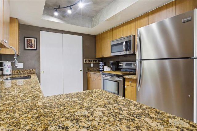 4960 20th PL SW, Naples, FL 34116
